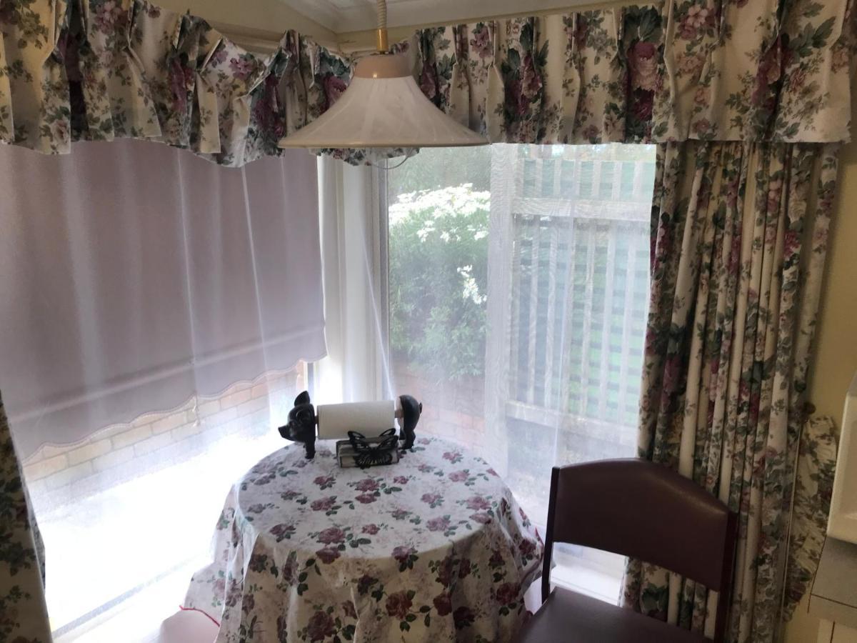 Lanaud Farm Stay Allansford Екстериор снимка